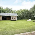 別荘 4 Star Holiday Home In Jerup *