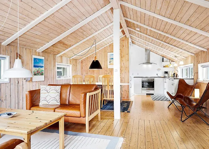 Secluded Retreat - By Traum Jerup