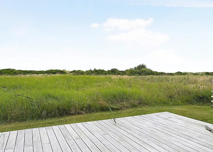 Secluded Retreat - By Traum